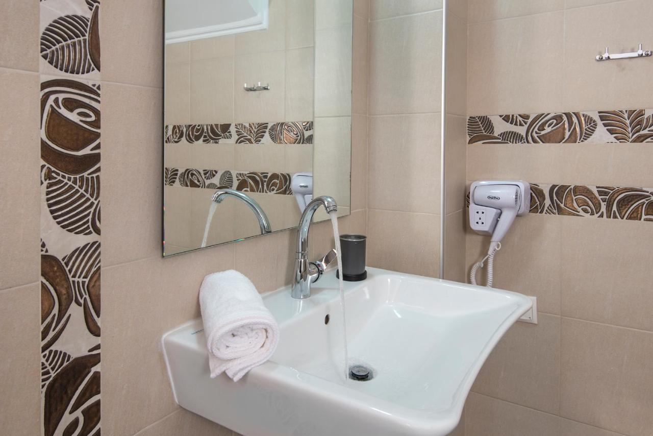 Downtown Hotel Nafplio Exterior photo